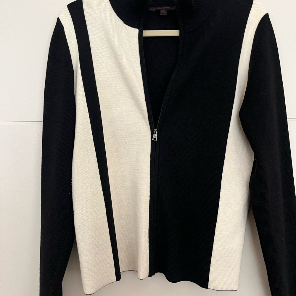 Banana Republic Black and White Zip-Up Sweater